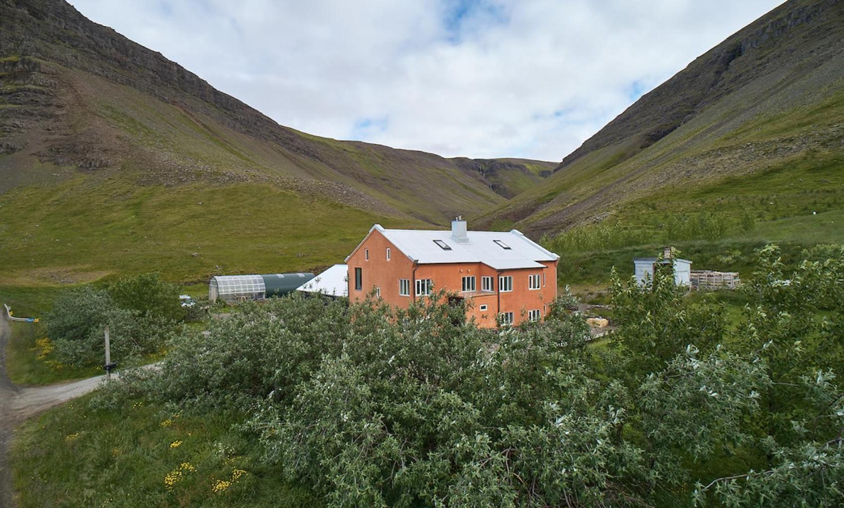 Privatunterkunft Guesthouse Nyp Nýp